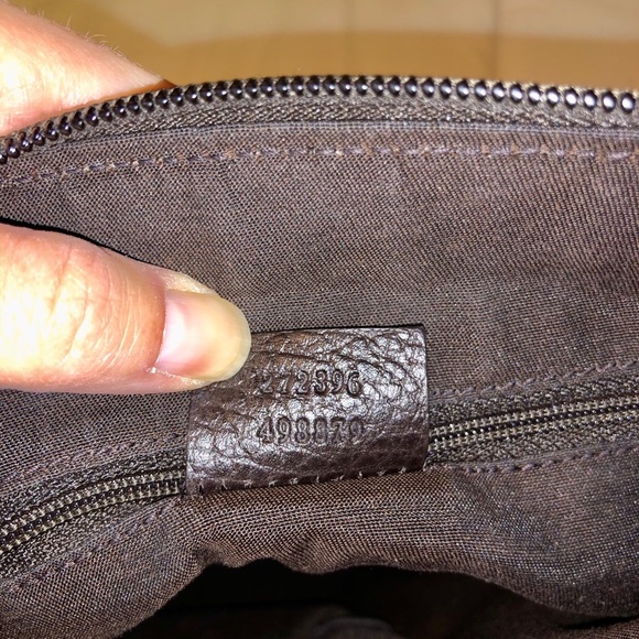 Gucci GG Nailhead Crossbody/Messenger 272396 - Picture 7 of 10